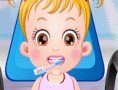 Baby Hazel beim Zahnarzt
